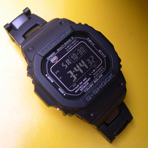 Casio-G-Shock-GW-M5600BC