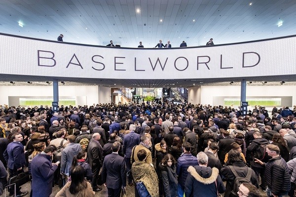 baselworld 2020 rinviata per coronavirus