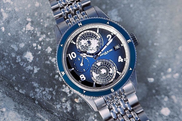 montblanc presenta orologio con cassa in titanio